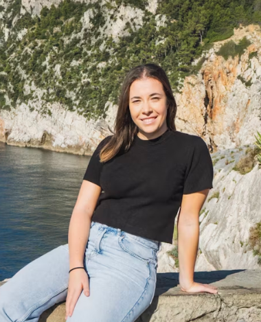 <em>Fernanda L.</em>